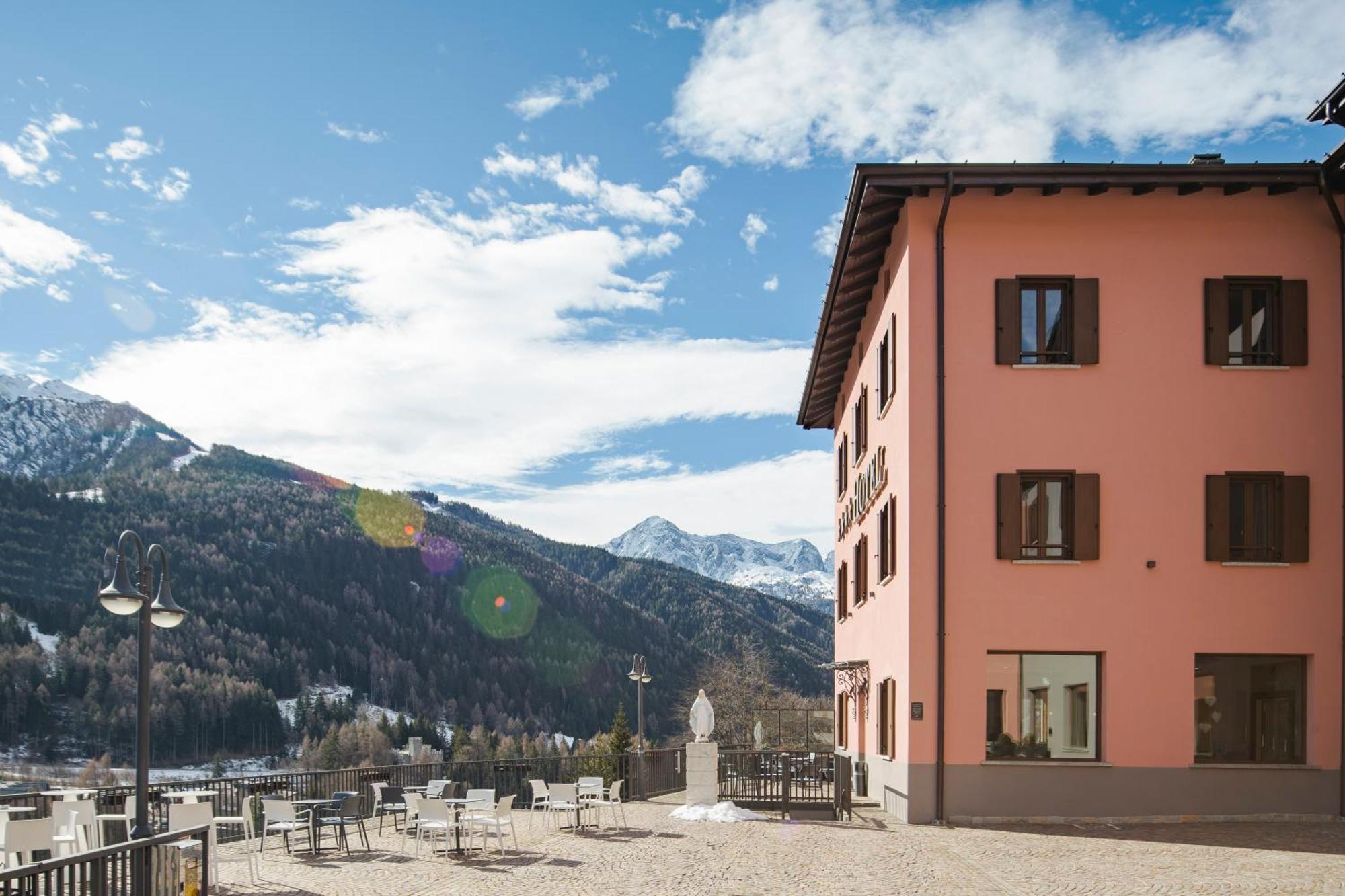 Hotel Garni Cristallo Ponte Di Legno Eksteriør bilde