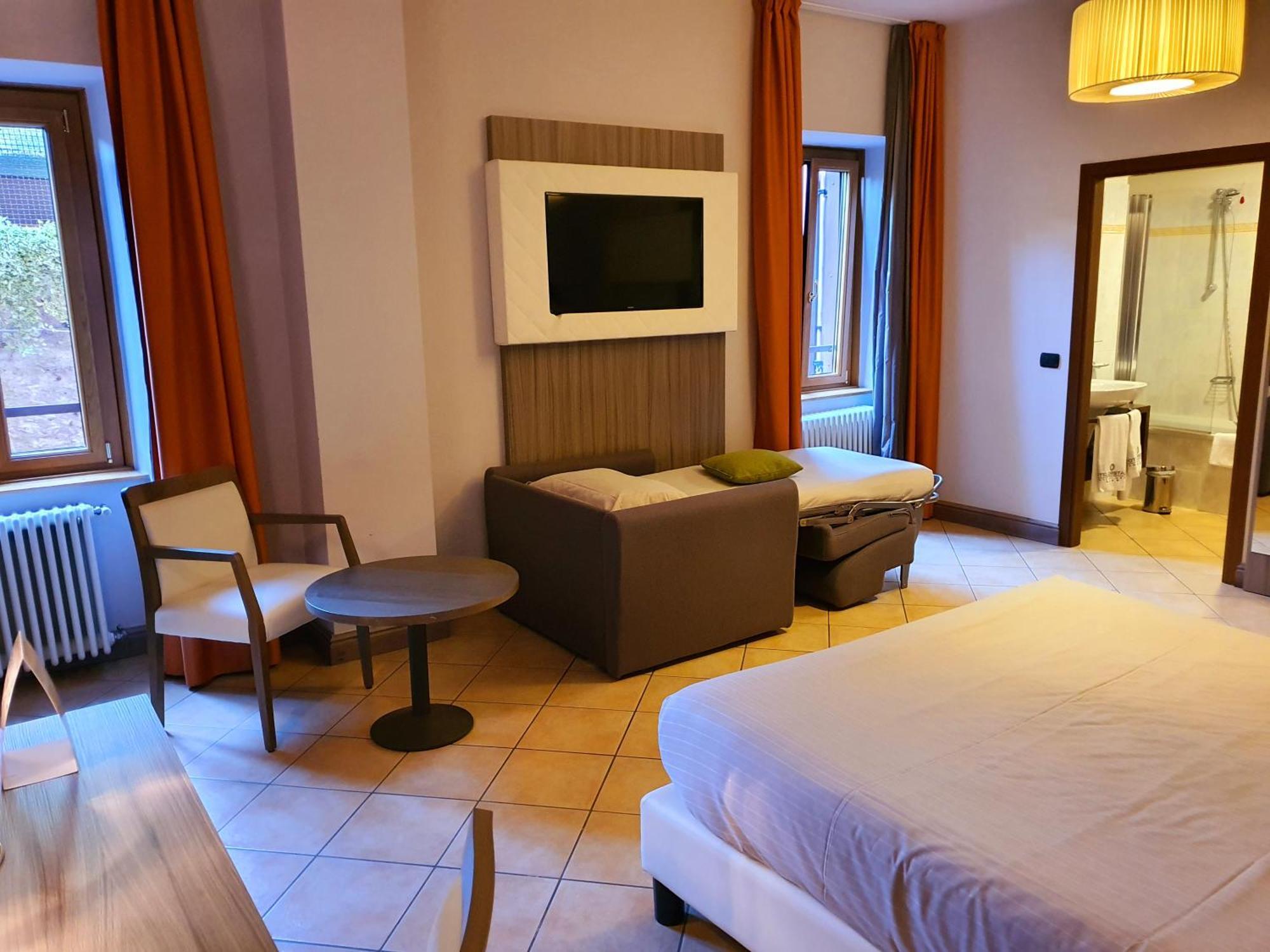 Hotel Garni Cristallo Ponte Di Legno Rom bilde