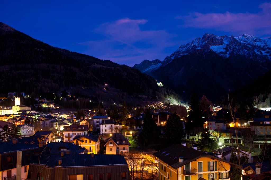 Hotel Garni Cristallo Ponte Di Legno Eksteriør bilde